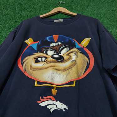 Vintage 90's Pristine Large Denver Broncos short sleeve T-shirt by Team  Rated Made in USA