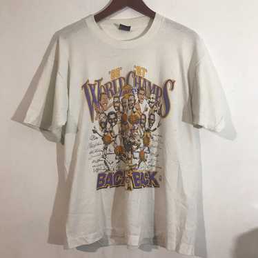 Vintage Los Angeles Lakers Back to Back 86-87 88-89 White T Shirt XL Trench  MFG