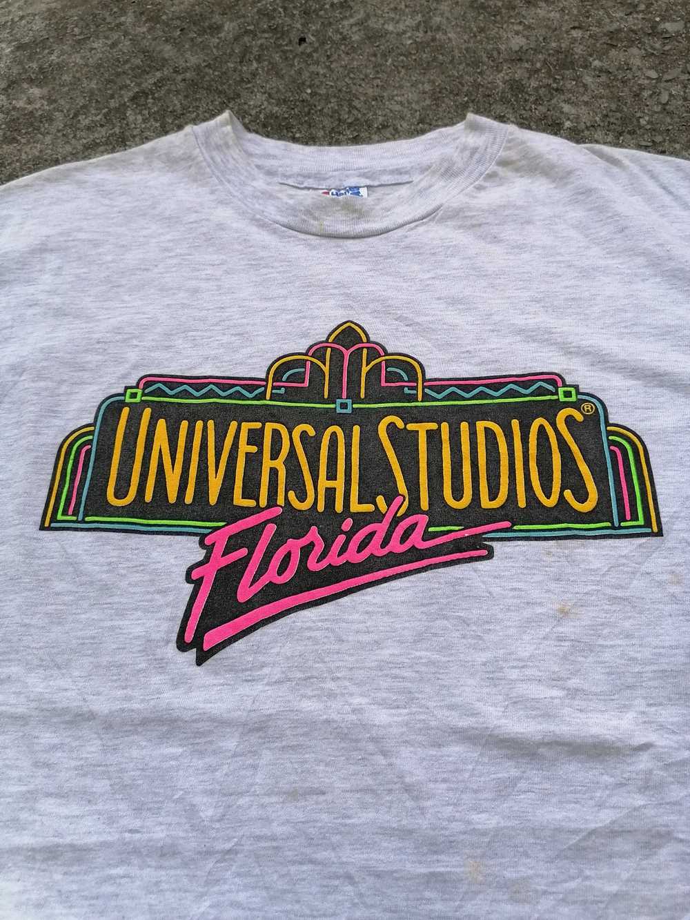 Hanes × Universal Studios × Vintage Vintage Unive… - image 1