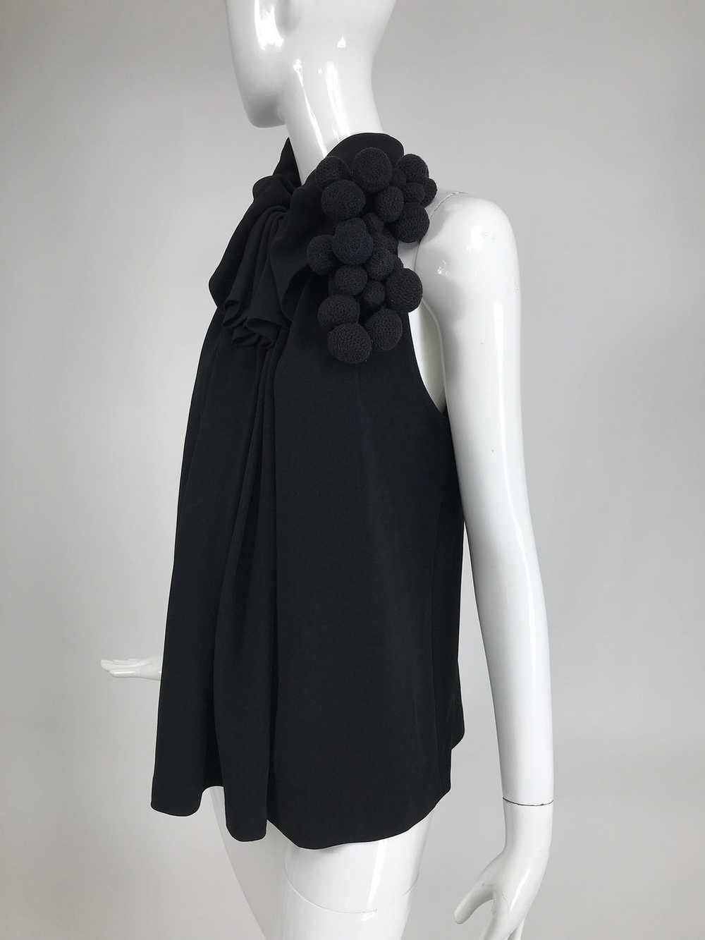 Martin Grant Black Sleeveless Gathered Tunic Top … - image 9