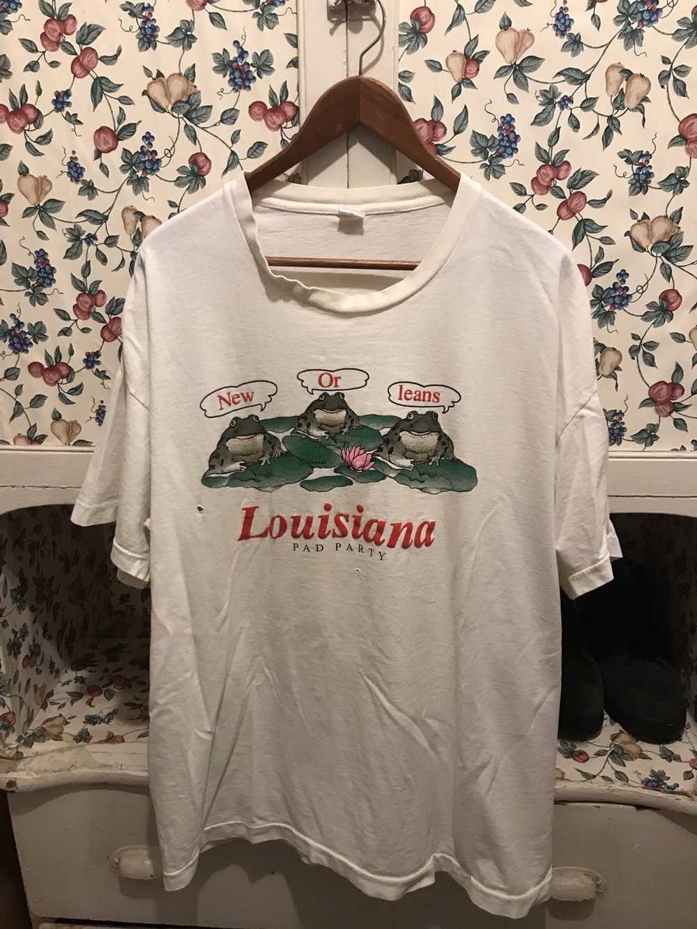 Vintage Vintage 90s Louisiana T-shirt - image 1