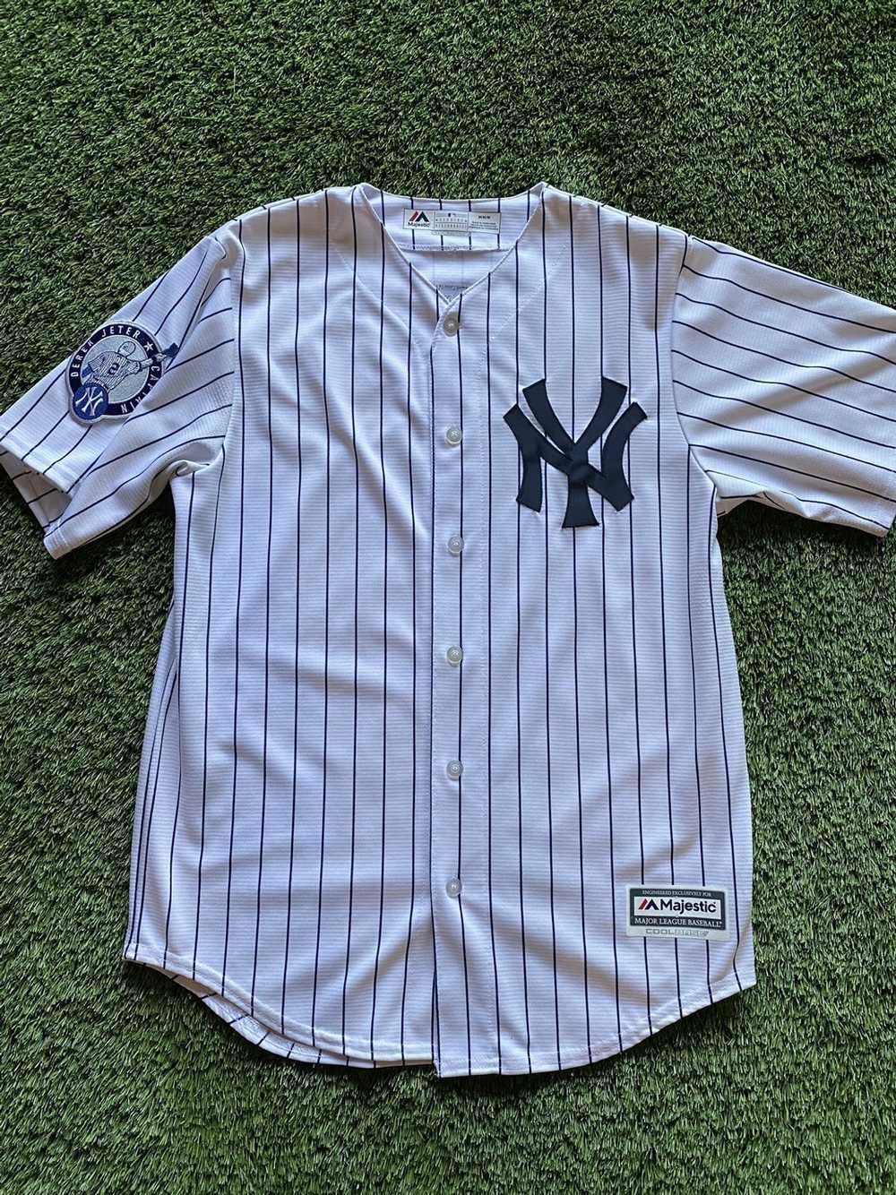 MLB 2014 Derek Jeter Yankees Jersey / farewell pa… - image 1