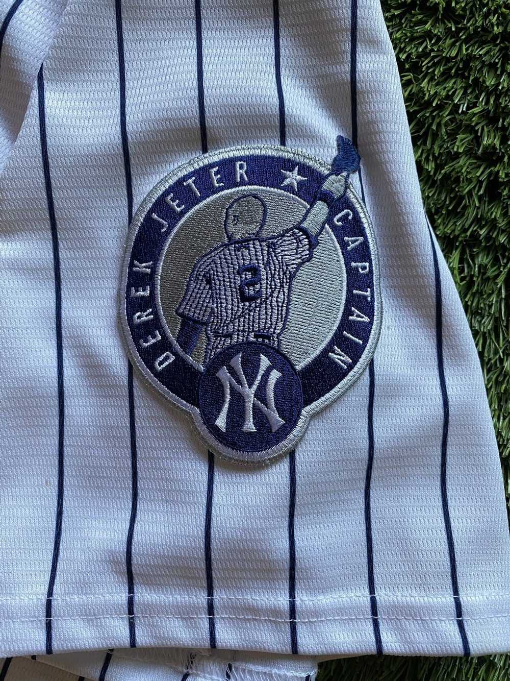 MLB 2014 Derek Jeter Yankees Jersey / farewell pa… - image 3