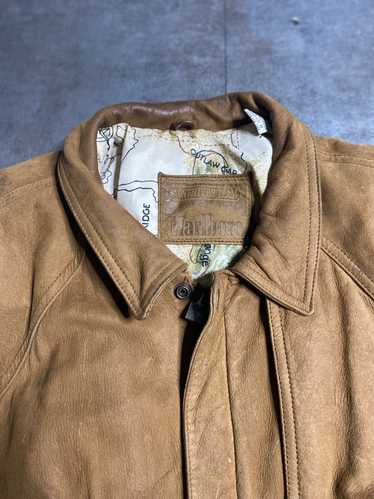 Marlboro × Vintage 90’s Marlboro leather jacket.