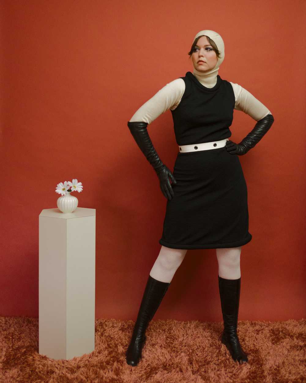 1960s Regency bubble hem shift dress - image 1