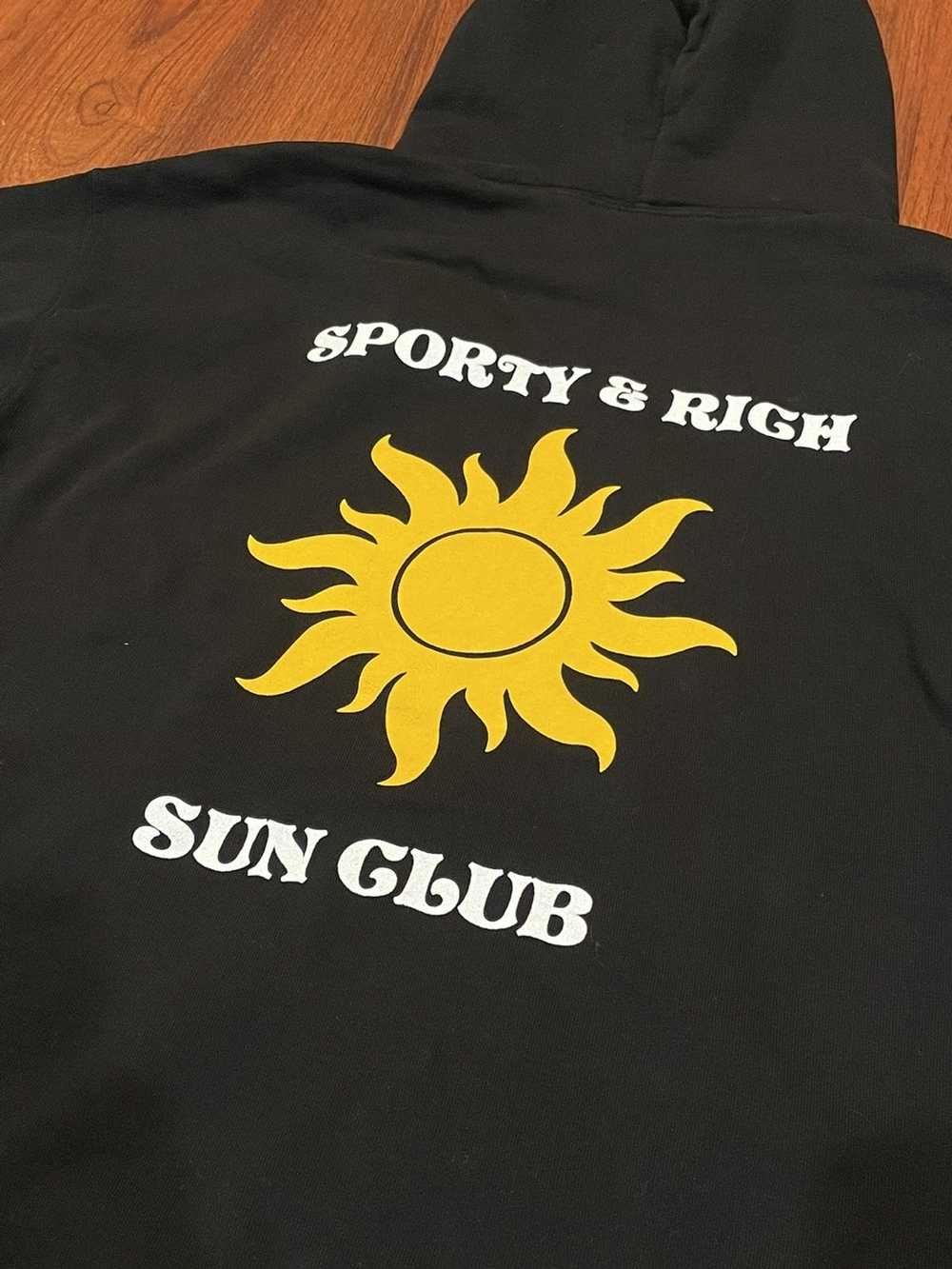 Sporty & Rich SPORTY & RICH S&R SUN CLUB HOODY SZ… - image 7