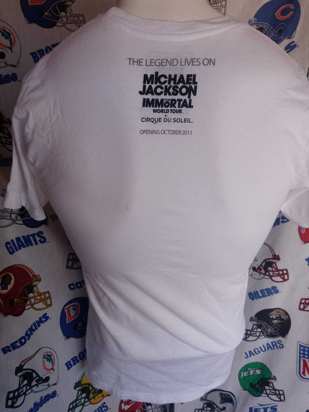 Michael Jackson × Tour Tee 2011 Michael Jackson I… - image 5