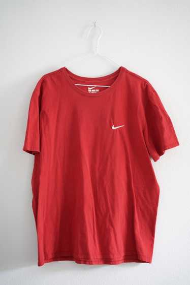 Nike × Vintage Vintage Red Classic Nike Tee Shirt
