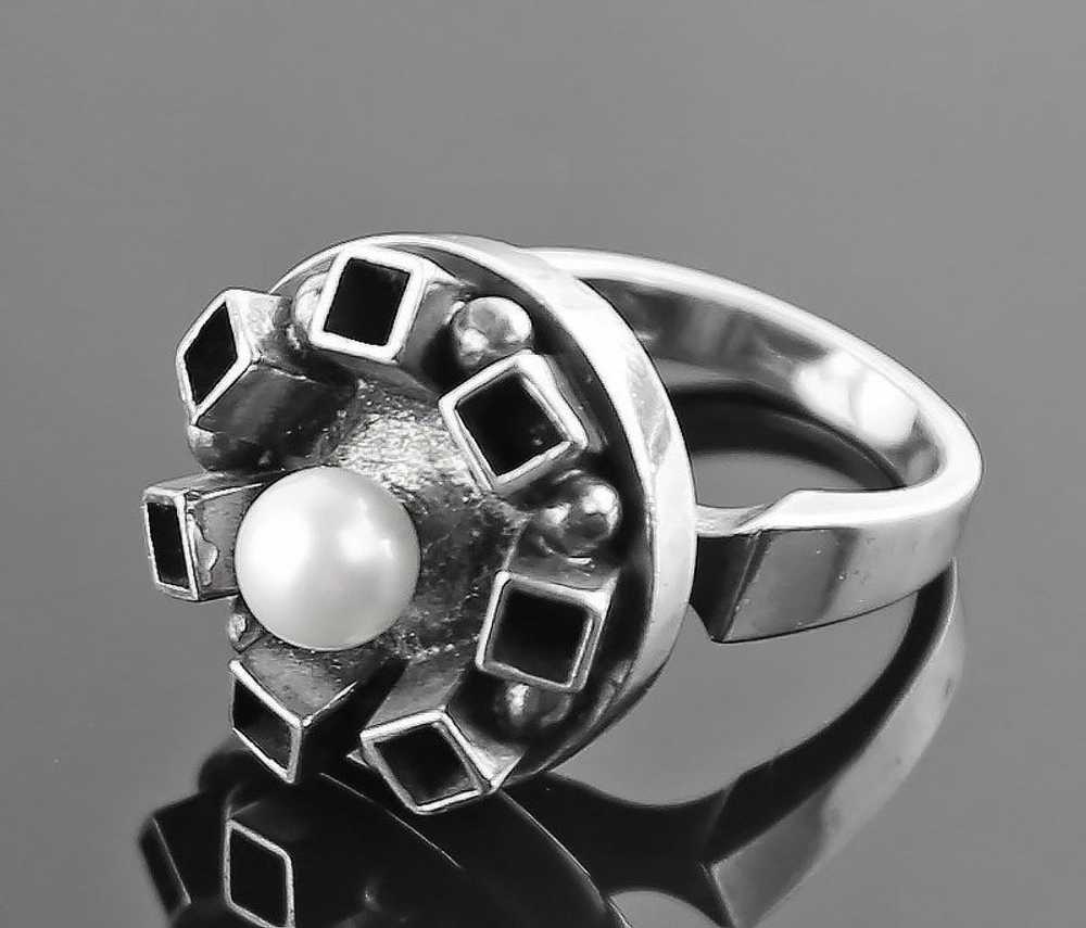 Israeli Modernist Sterling Ring with Pearl - Mid … - image 1