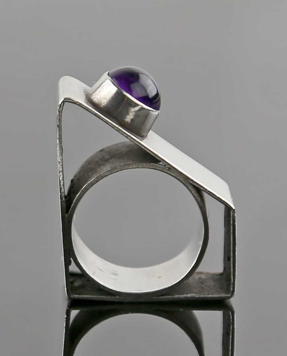 Modernist Sterling and Amethyst Architectural Rin… - image 3