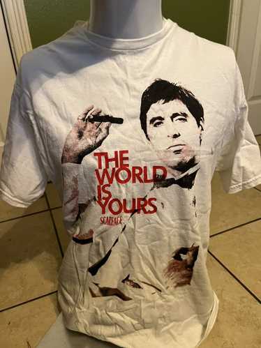 Other Vintage 2000’s Scarface ‘World Is Yours’ Shi