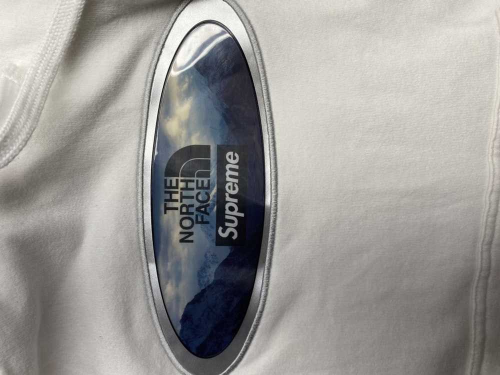 Supreme Supreme x The North Face Lenticular Mount… - image 3