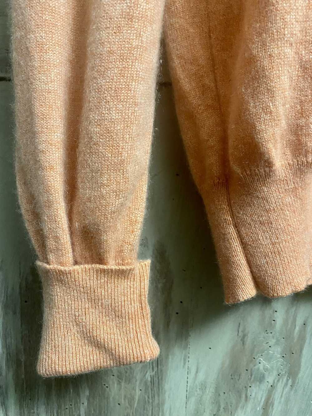 Gucci Corail salmon cashmere jumper gucci vintage… - image 11
