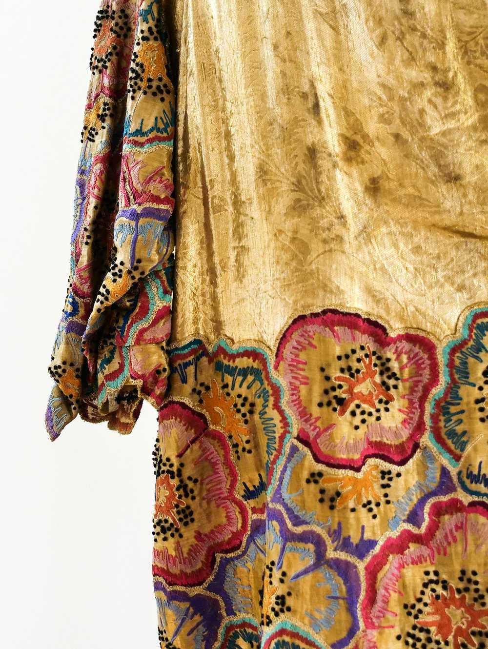1920's Gold Lame Opera Coat with Floral Embroidery - image 8