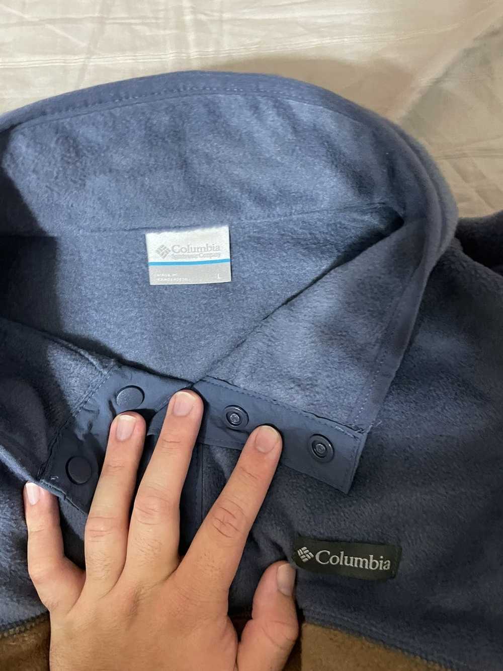 Columbia Columbia thermal blue and brown 3/4 butt… - image 3