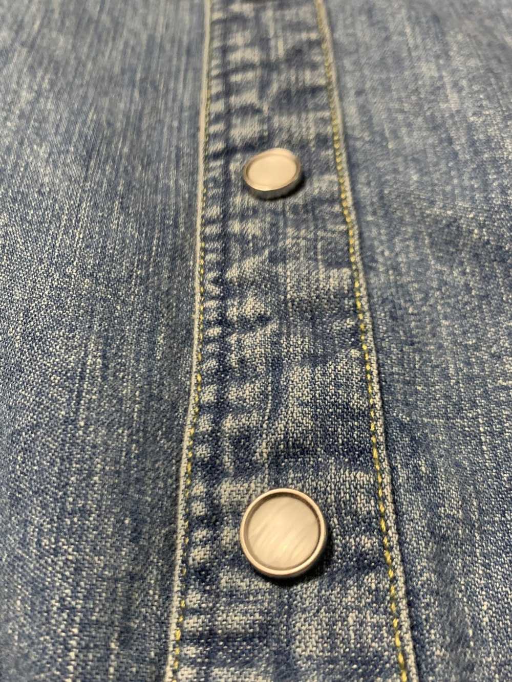 Levi's Vintage Levi’s Denim Button Up Shirt L - image 3