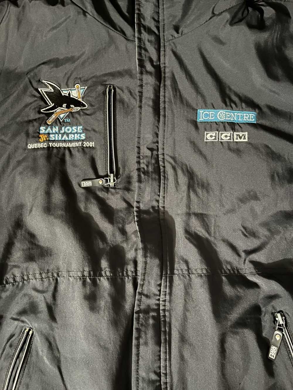 Vintage Rare Vintage 2001 jacket - image 2