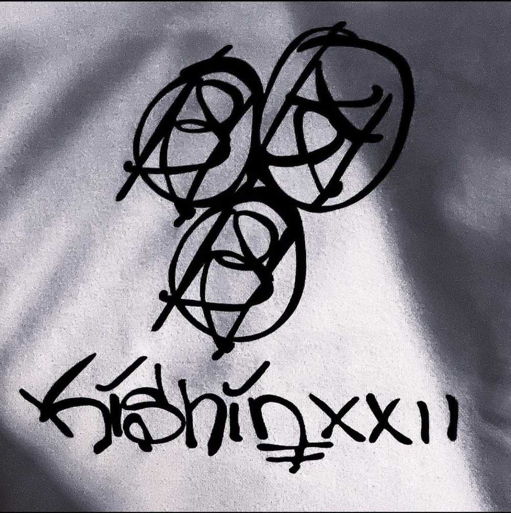 Custom KISHINXXII W/ ORIGINAL LOGO CREWNECK - image 2