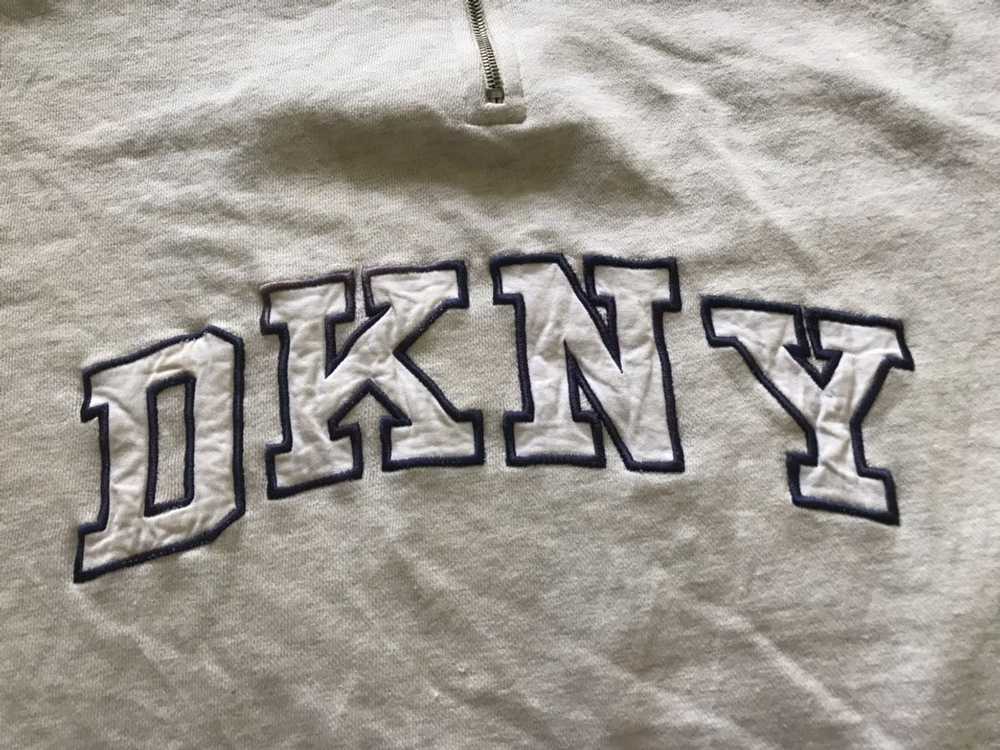 DKNY × Vintage Vintage DKNY Spell Out Sweatshirt - image 5