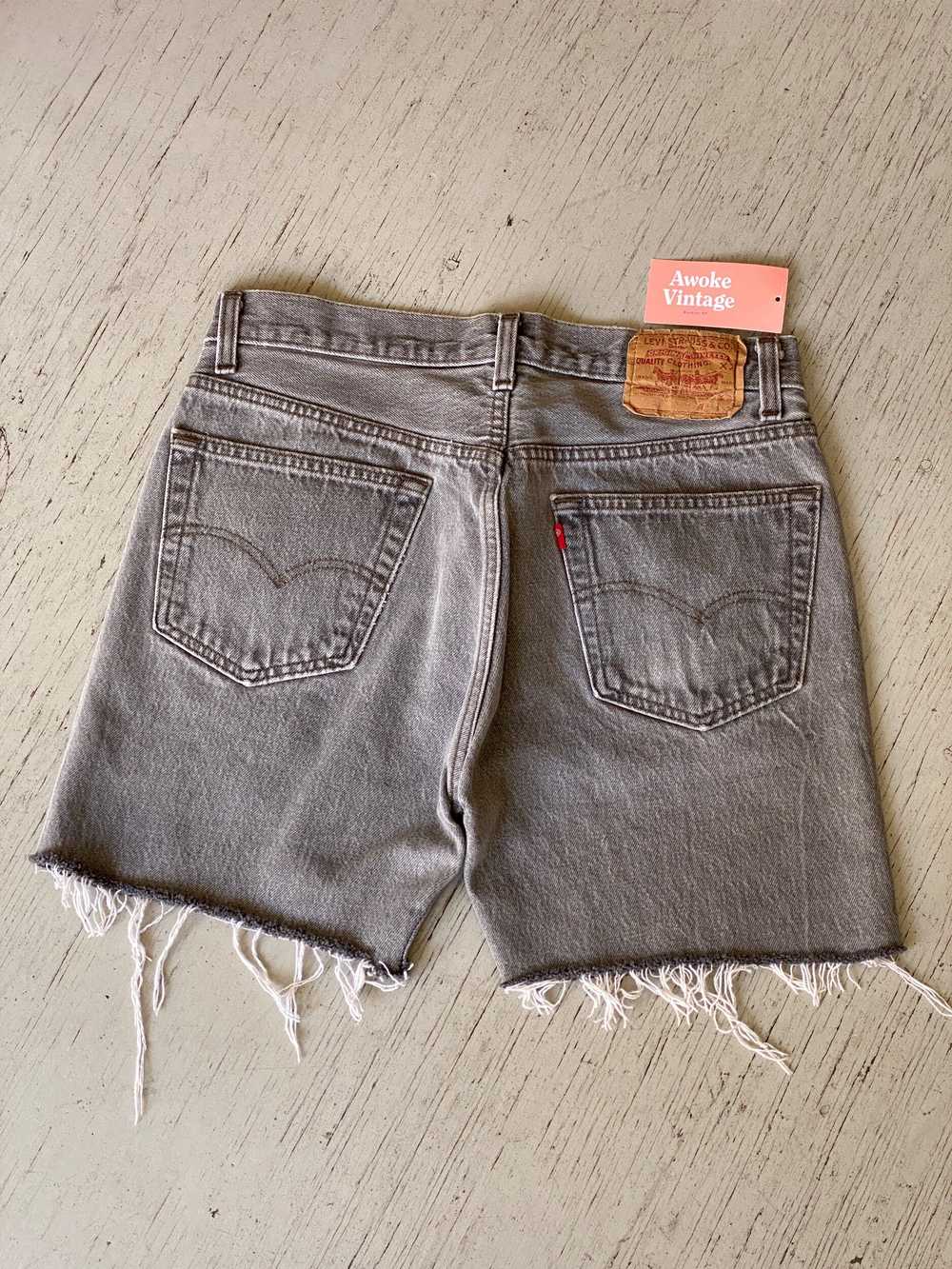 Levi's 501 Cutoff Shorts– W: 29" - image 6