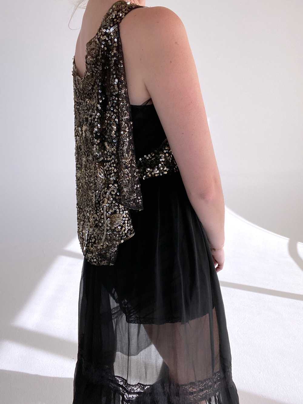 1920's Black and Gold Sequin Cape - image 7