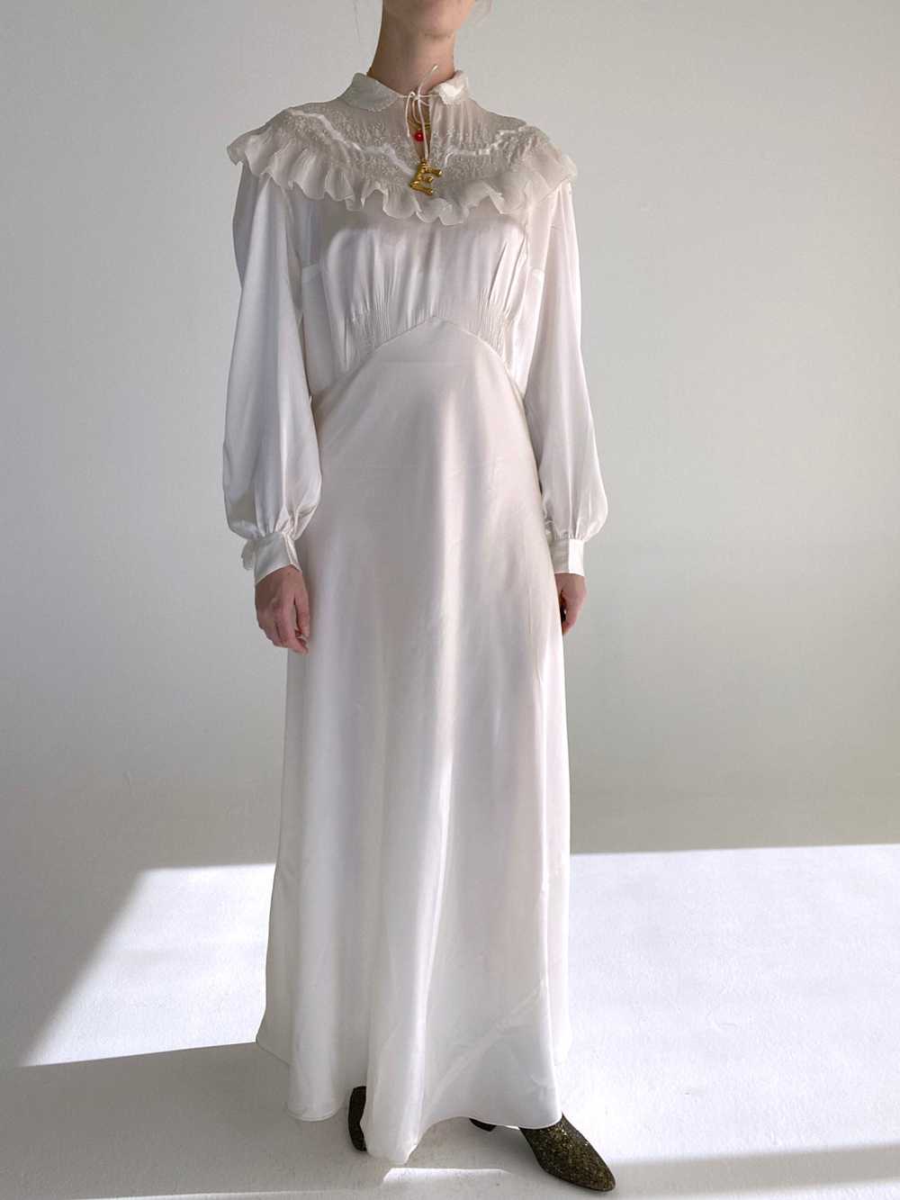1930's White Silk Satin Long Sleeve Dress - image 1