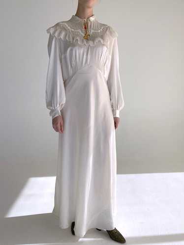 1930's White Silk Satin Long Sleeve Dress