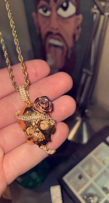 Custom Skull and rose pendant