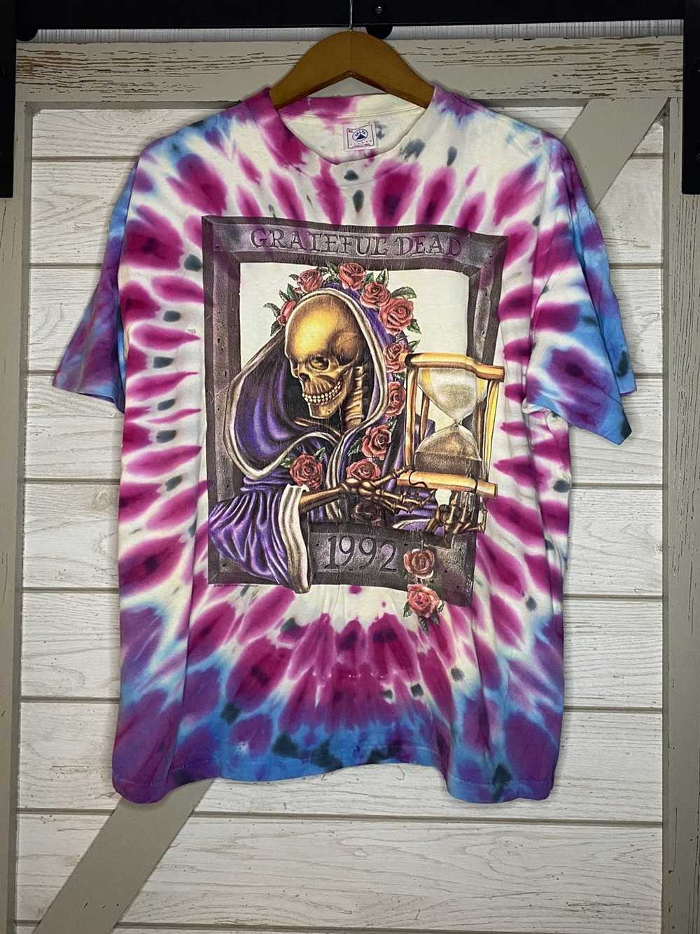 Vintage Grateful Dead Air Jerry 1992 Summer Tour Chicago Shirt Size X- –  Yesterday's Attic