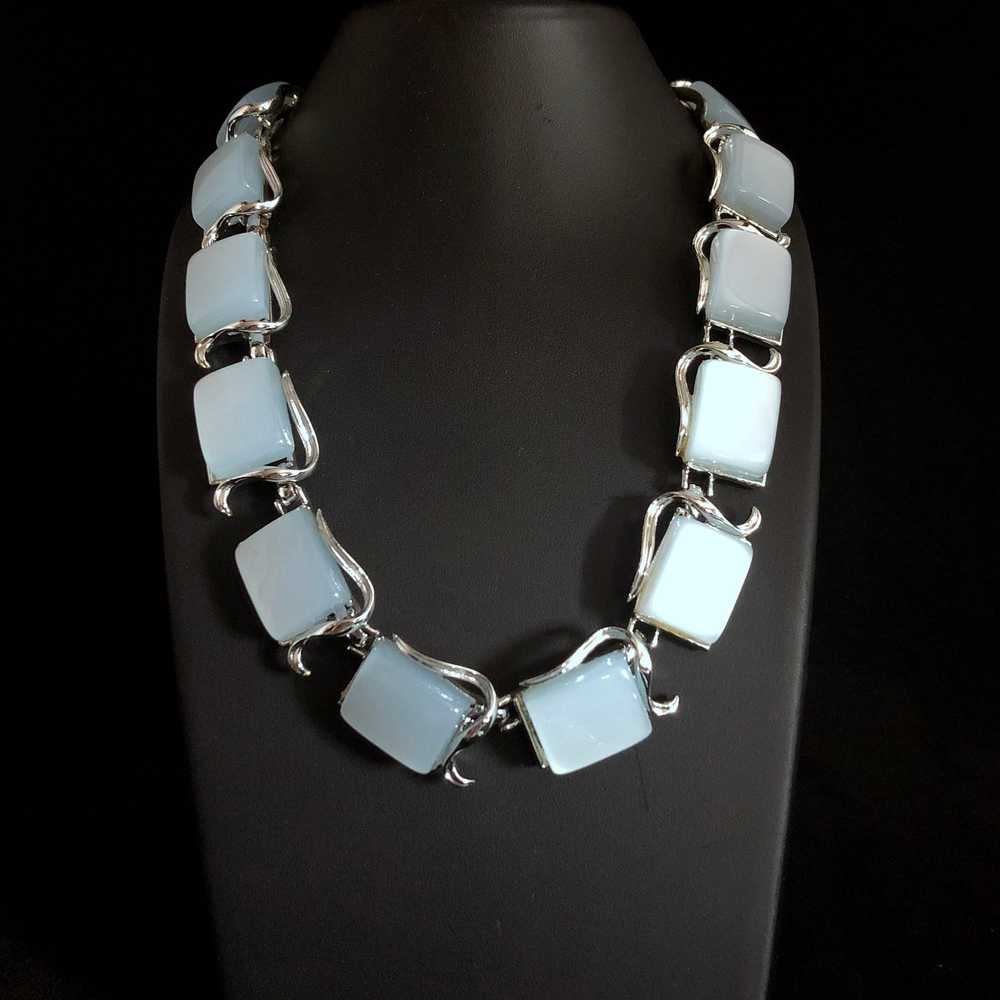 Late 50s/ Early 60s Coro Lucite Necklace & Bracel… - image 2