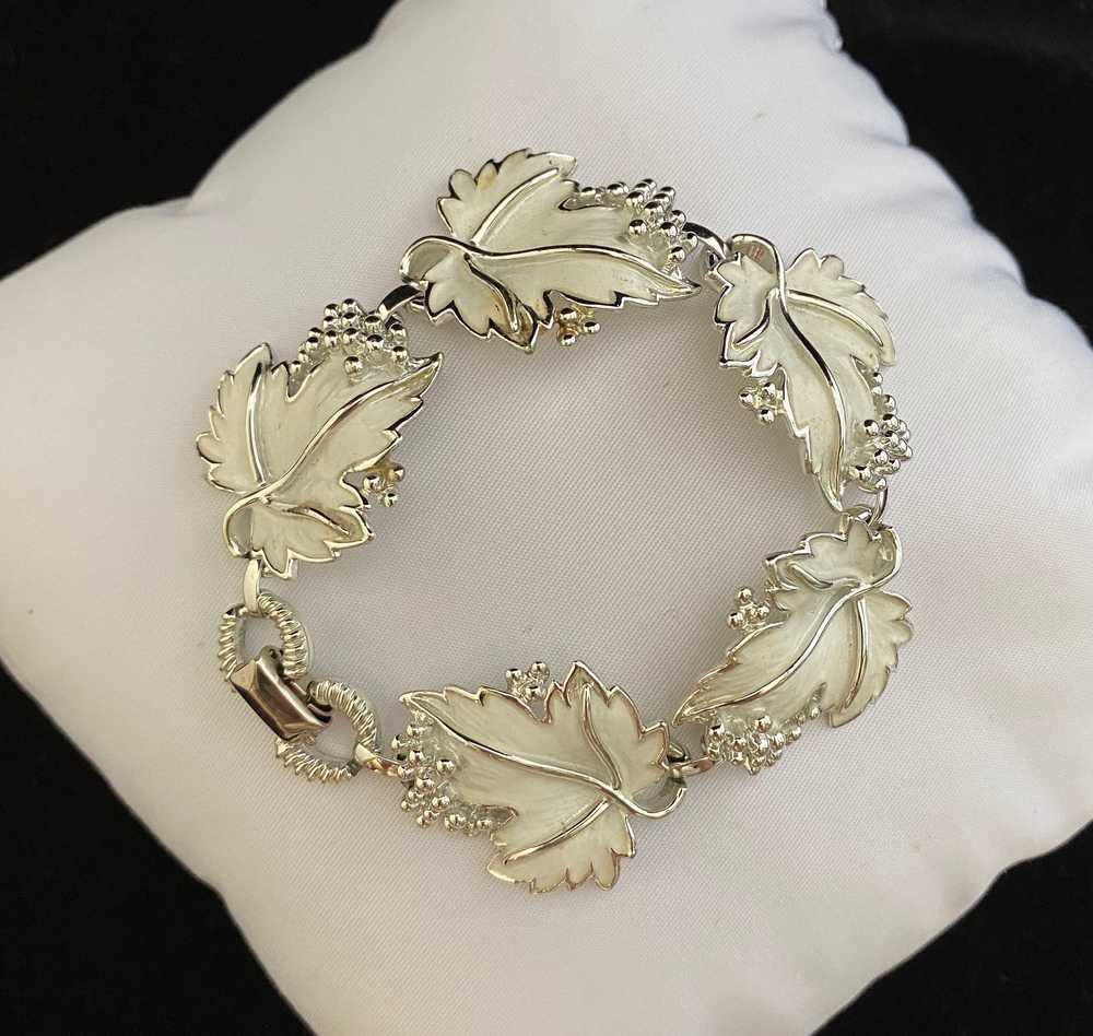 1959 Sarah Coventry Whispering Leaves Parure - image 2