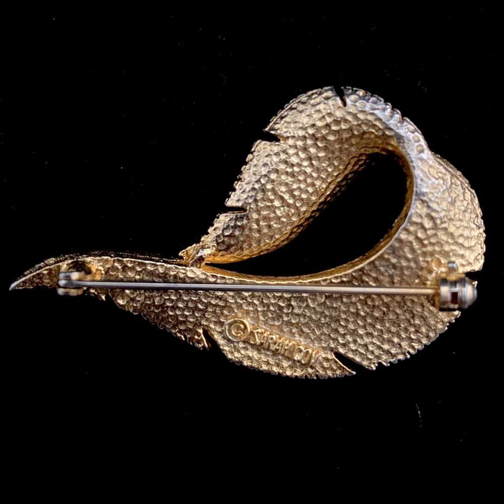 1968 Sarah Coventry Feather Bright Brooch - image 2