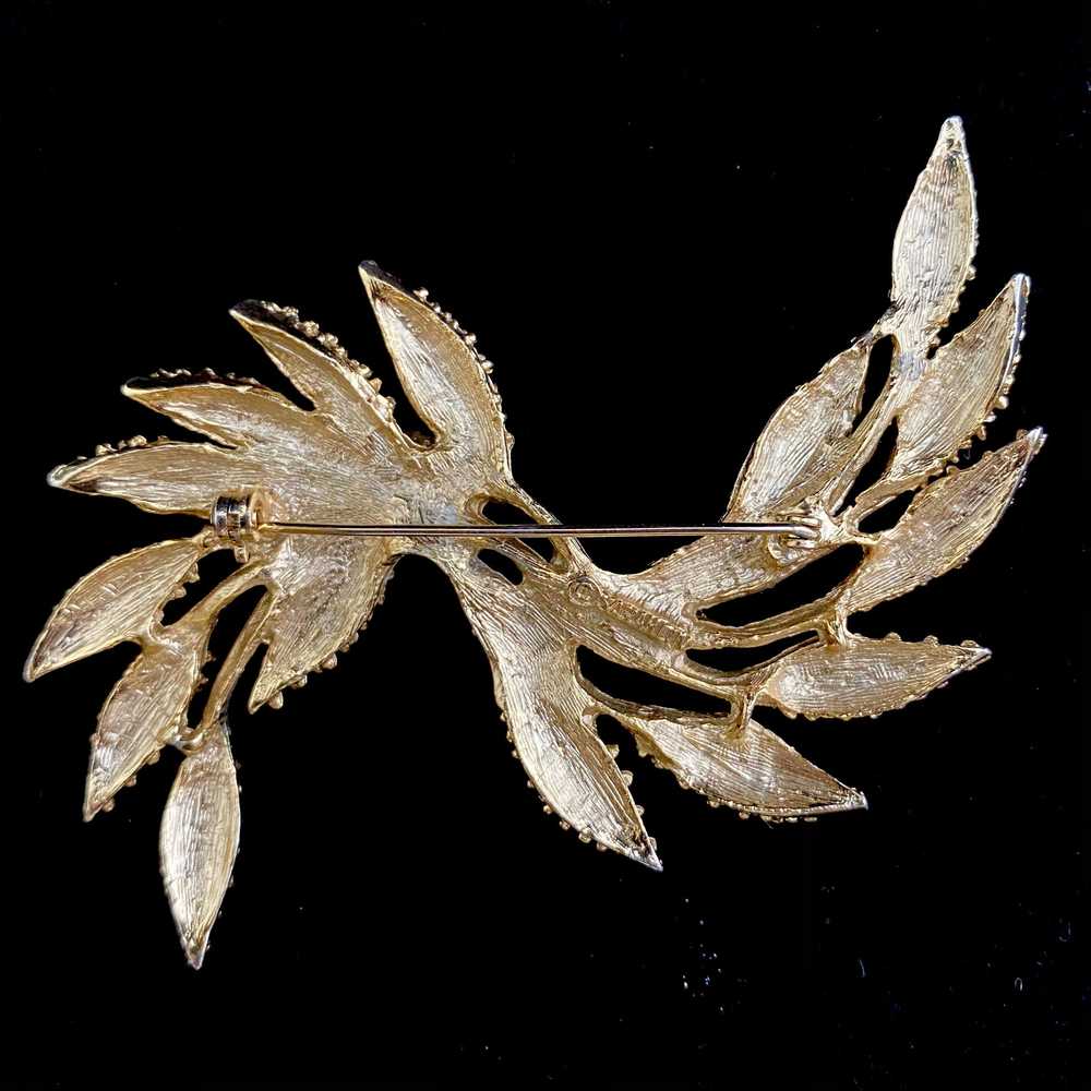 1963 Sarah Coventry Wind Flower Brooch - image 2