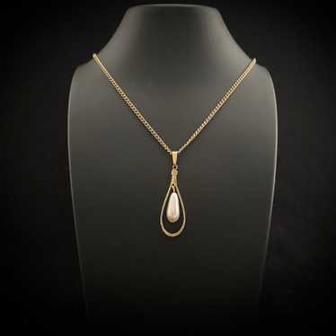 1970 Sarah Coventry Snowdrop Necklace - image 1