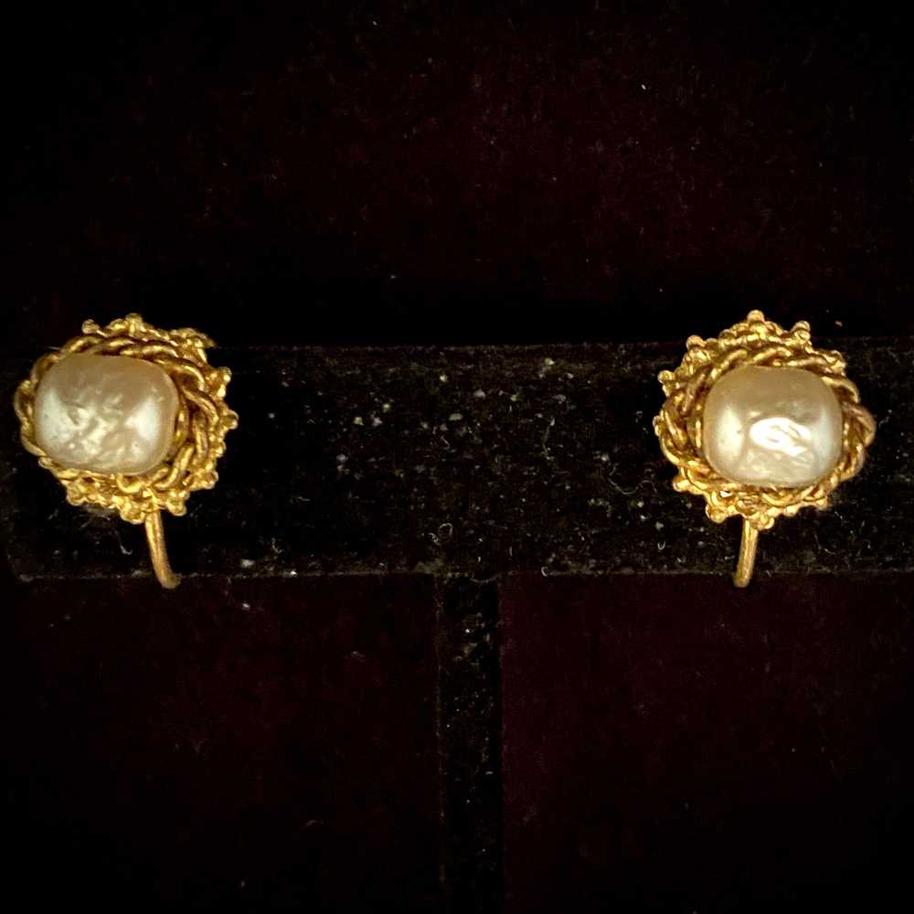 1950s Miriam Haskell Faux Pearl Earrings - image 1