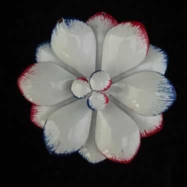 1960s Americana Enamel Flower Brooch - image 1