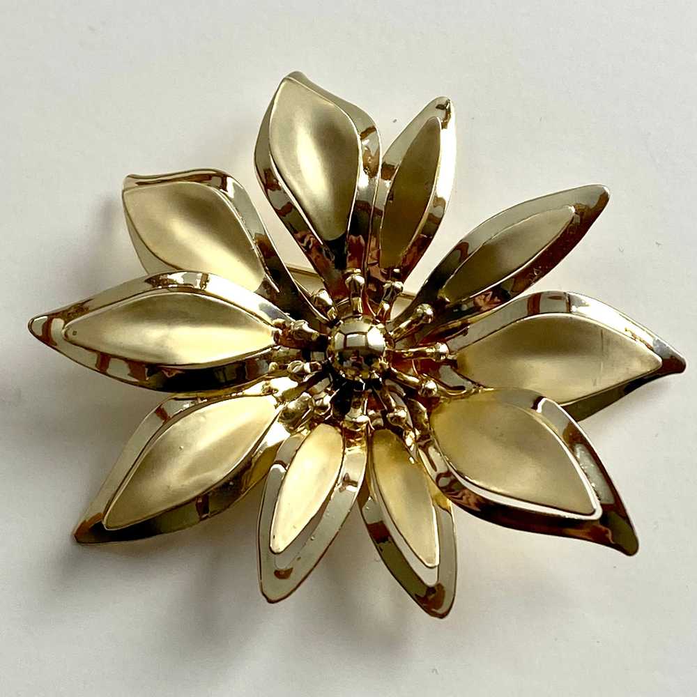 Late 60s/ Early 70s Poinsettia Brooch - image 1