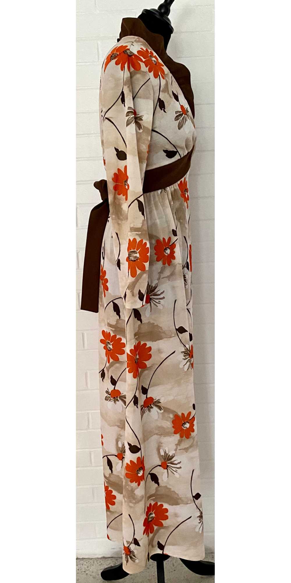 Late 60s/ Early 70s Flowered Maxi Dress - image 7