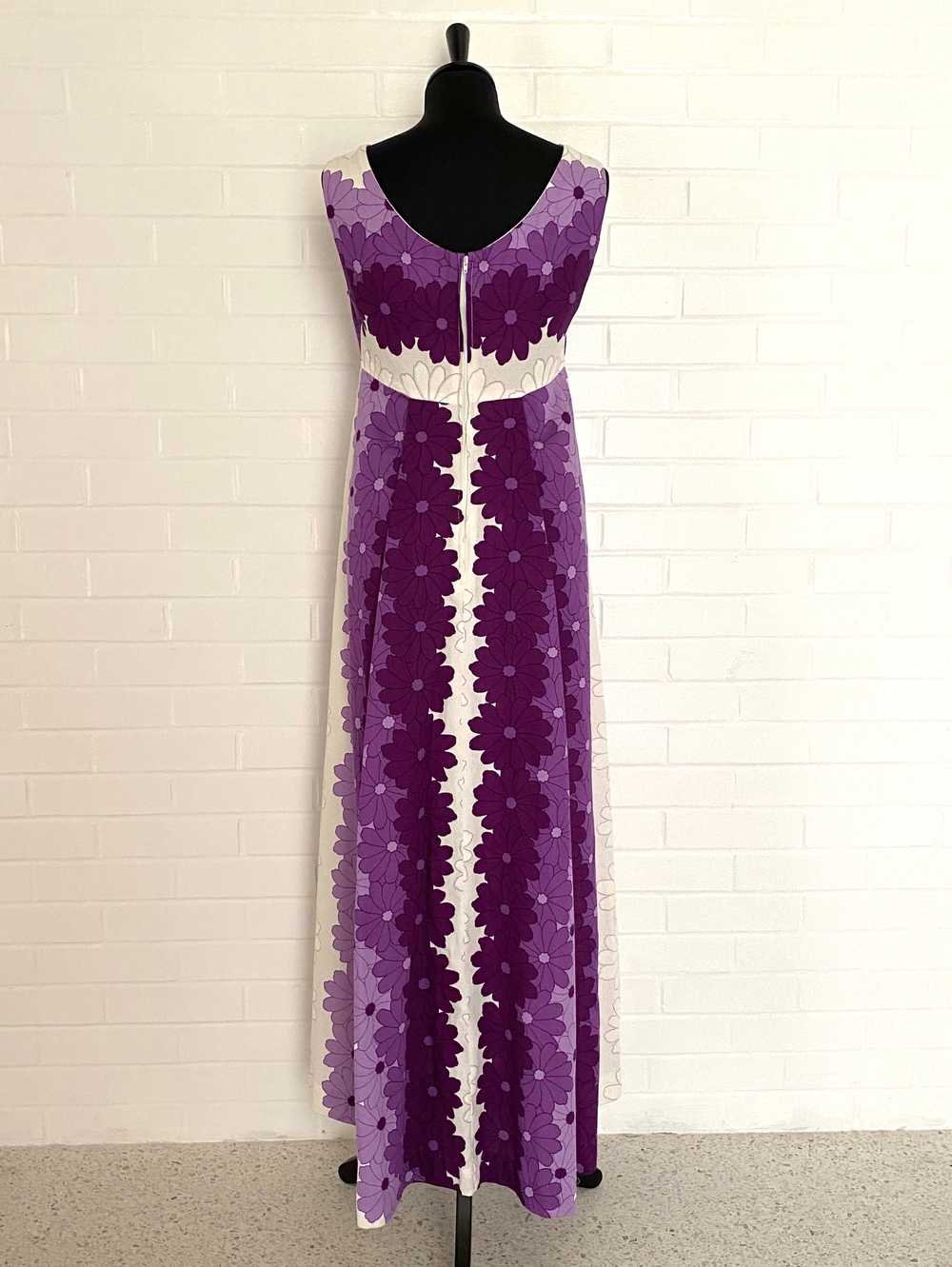 Late 1960s Ui-Maikai Hawaiian Maxi Dress - image 4