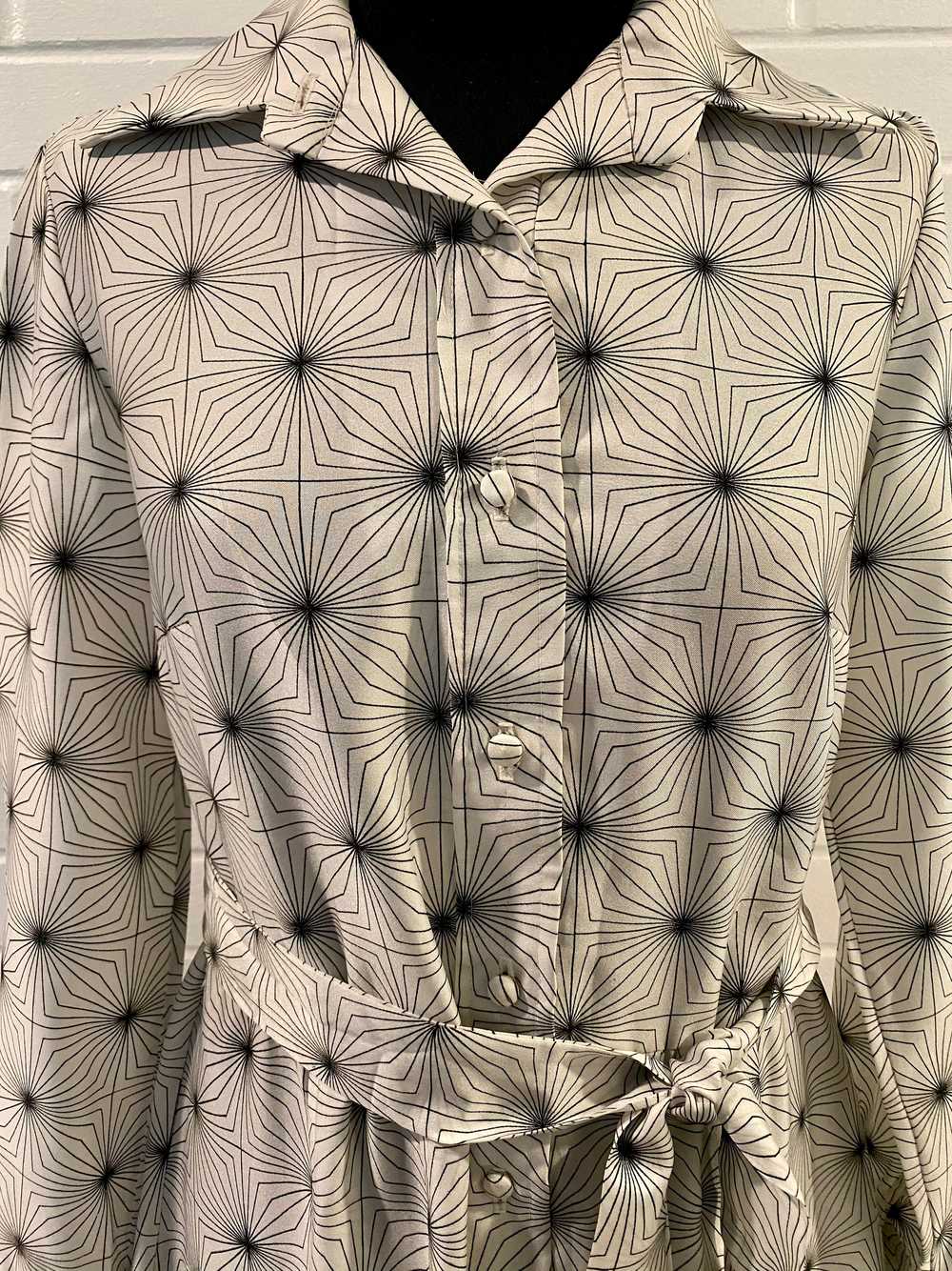 1970s Lanvin Geometric Printed Dress - image 6