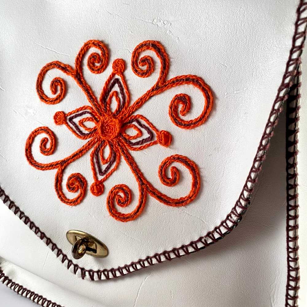 Late 60s/ Early 70s Embroidery Embellished Handbag - image 3