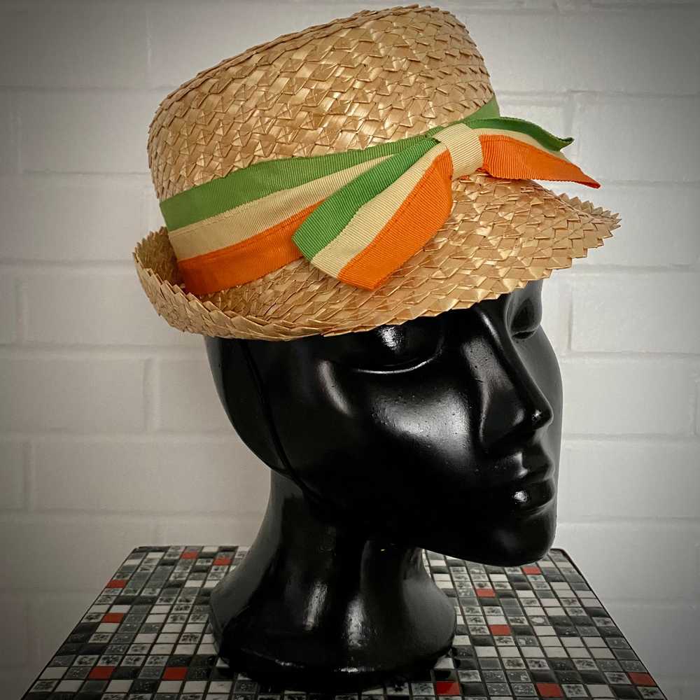 Late 60s/ Early 70's Straw Boater Hat - image 1