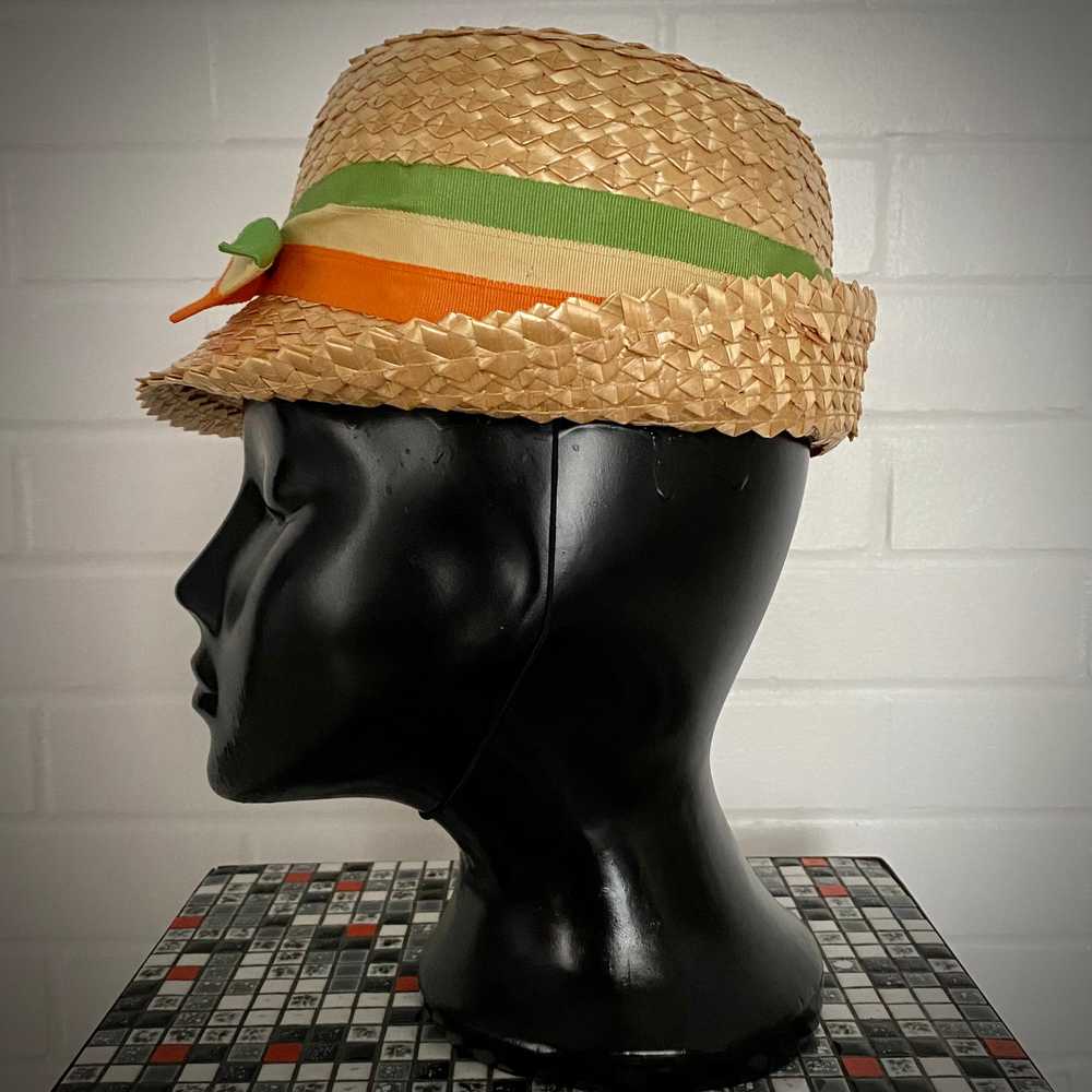 Late 60s/ Early 70's Straw Boater Hat - image 5