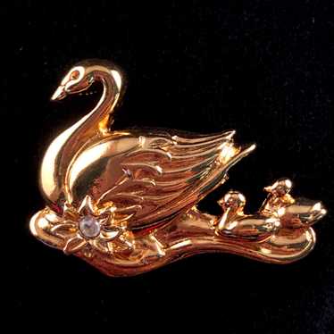 1993 Avon Precious Love Swan Pin - image 1