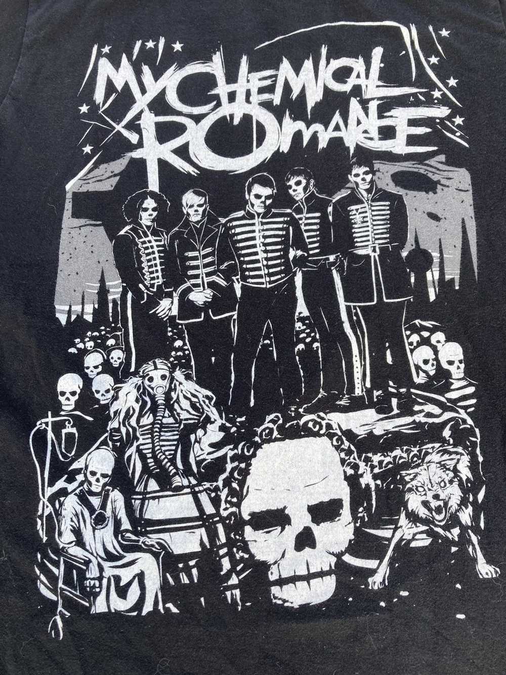 Band Tees × Vintage Vintage My Chemical Romance T… - image 3