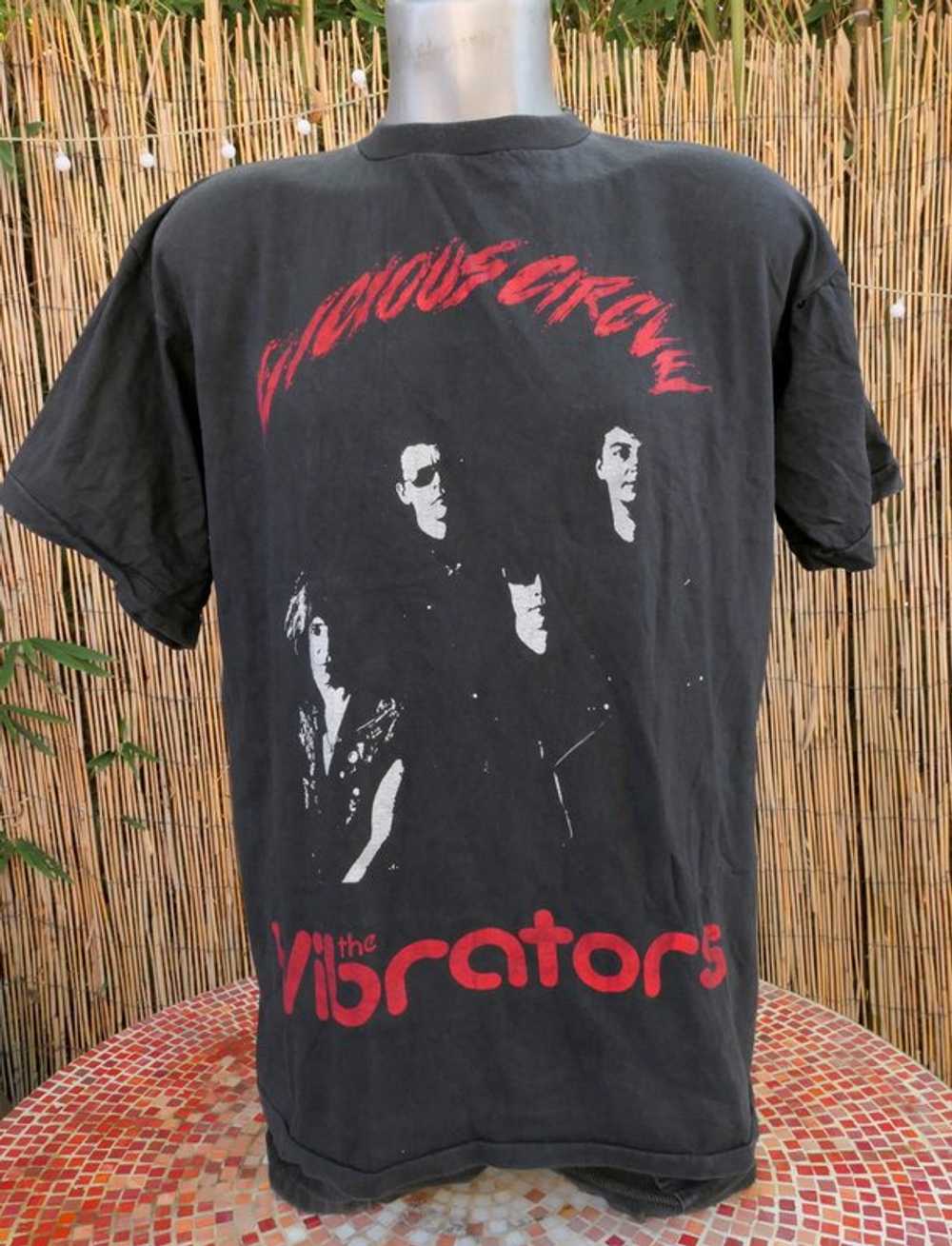 80’s Vintage 1989 THE VIBRATORS Vicious Circle T … - image 1