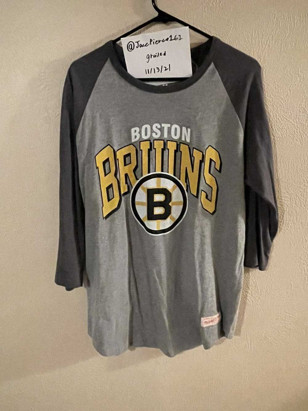 Mitchell & Ness × Vintage Boston Bruins Baseball … - image 5