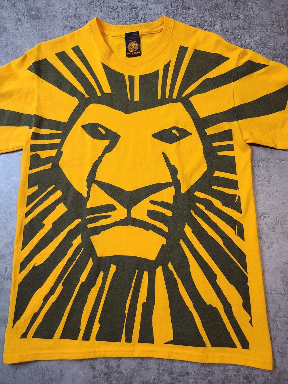 Disney × Vintage Disney The lions King T shirt si… - image 1