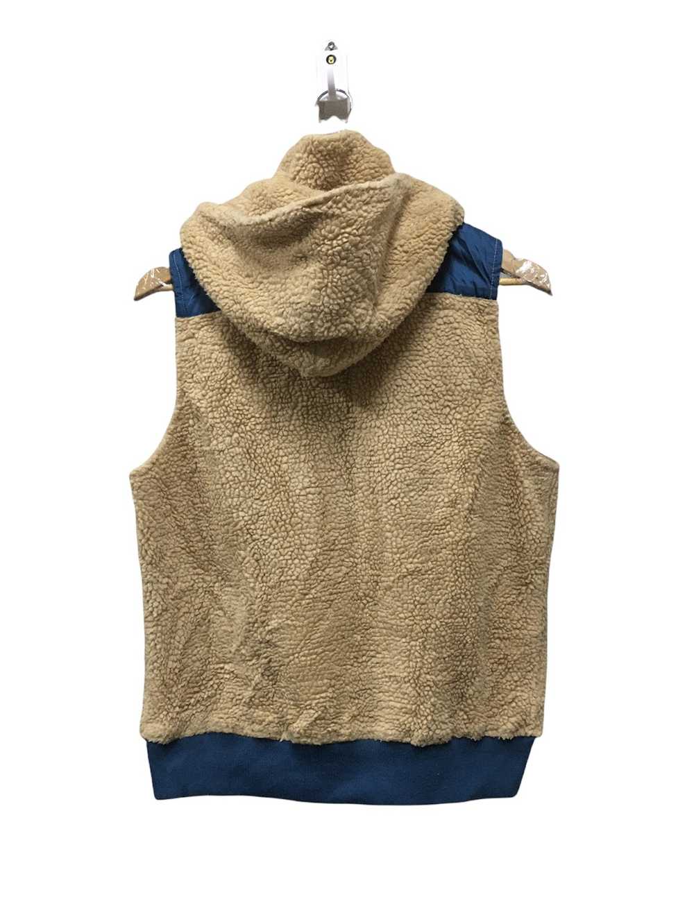 Designer × Outdoor Life Taticaca Vest Remover Hoo… - image 5