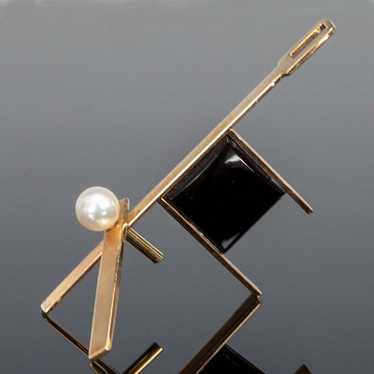 Betty Cooke Modernist 14K Gold Onyx and Pearl Pen… - image 1